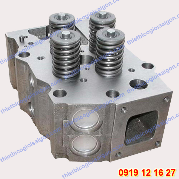 MẶT MÁY, NẮP QUY LÁT,  CYLINDER HEAD KOMATSU